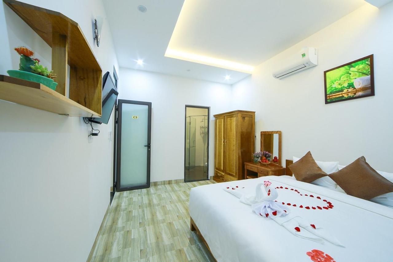 Nhu Y Homestay Hoi An Luaran gambar